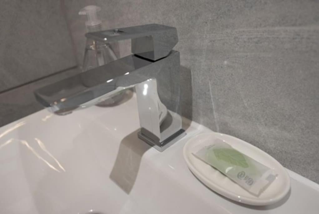 Beautiful, Spacious 1 Bed Flat 브렌트우드 외부 사진