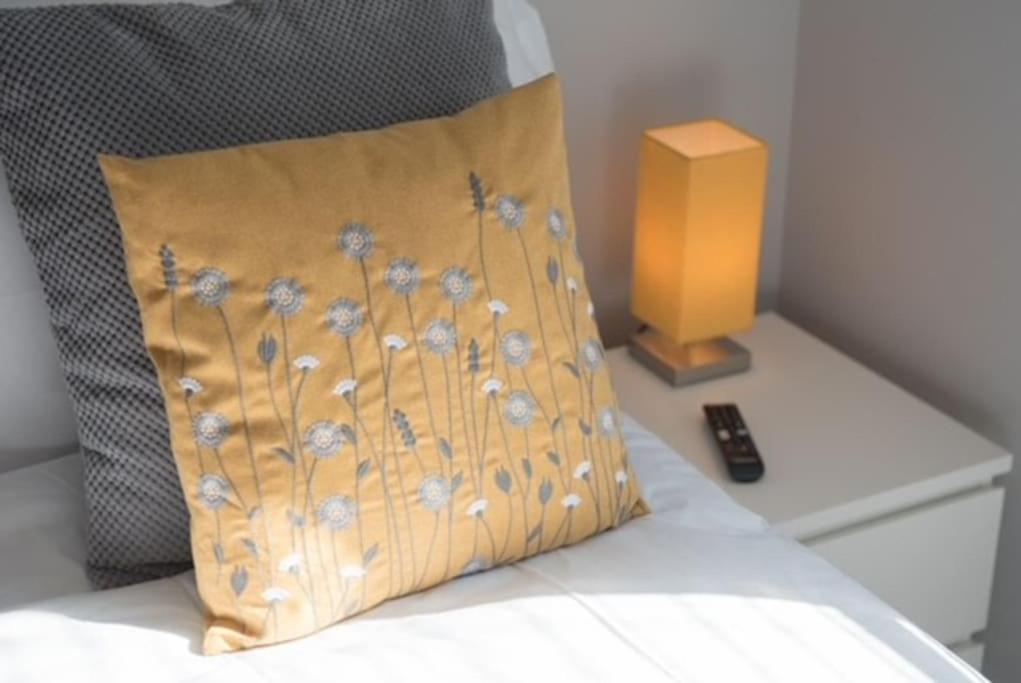 Beautiful, Spacious 1 Bed Flat 브렌트우드 외부 사진